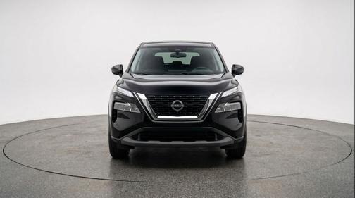 Super Black 2025 Nissan Rogue SV