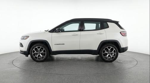 Bright White Clearcoat 2025 Jeep Compass Limited