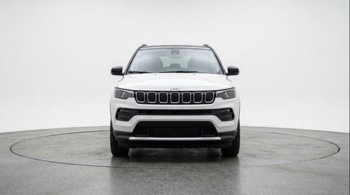 Bright White Clearcoat 2025 Jeep Compass Limited