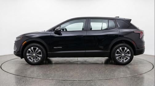 Mosaic Black Metallic 2025 Chevrolet Equinox 1LT