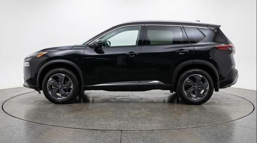 Super Black 2025 Nissan Rogue SV