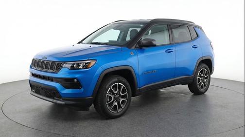 Hydro Blue Pearlcoat 2025 Jeep Compass Trailhawk