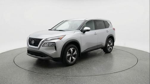 Brilliant Silver Metallic 2025 Nissan Rogue SV