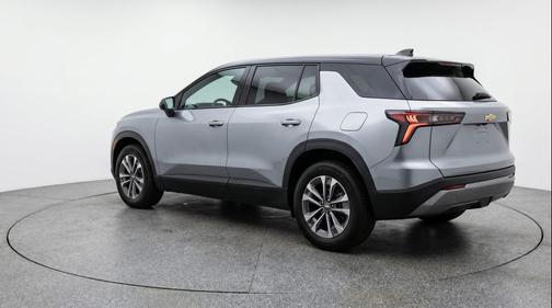 Sterling Gray Metallic 2025 Chevrolet Equinox 1LT