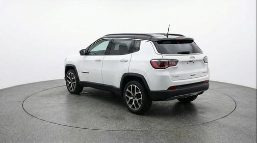 Bright White Clearcoat 2025 Jeep Compass Limited