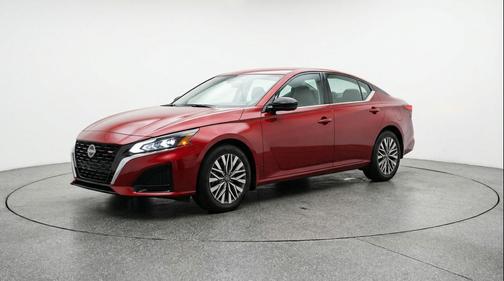 Scarlet Ember Tintcoat 2025 Nissan Altima SV FWD