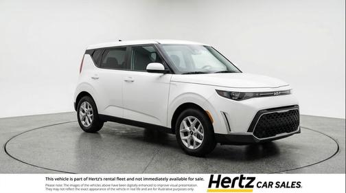 Snow White Pearl 2025 Kia Soul LX