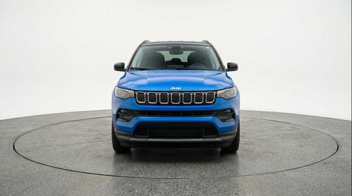 Hydro Blue Pearlcoat 2025 Jeep Compass Limited