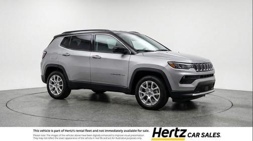 Silver Zynith Metallic Clearcoat 2025 Jeep Compass Limited
