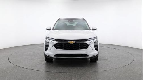 Summit White 2025 Chevrolet Trax LT