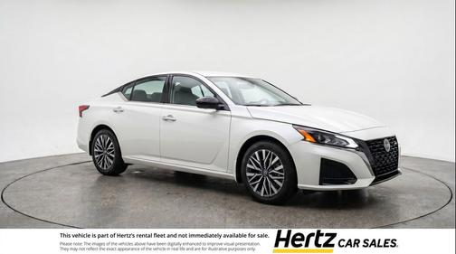 Glacier White 2025 Nissan Altima SV FWD