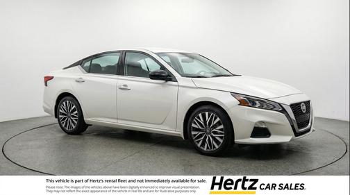 Glacier White 2025 Nissan Altima SV FWD