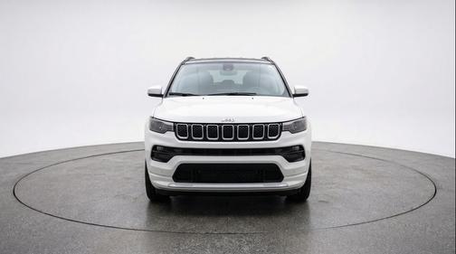 Bright White Clearcoat 2025 Jeep Compass Limited