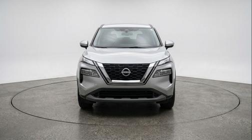 Brilliant Silver Metallic 2025 Nissan Rogue SV