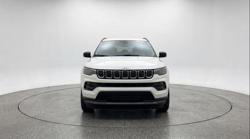 Bright White Clearcoat 2025 Jeep Compass Limited