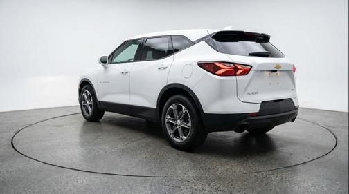 Summit White 2025 Chevrolet Blazer 2LT