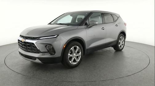 Sterling Gray Metallic 2025 Chevrolet Blazer 2LT