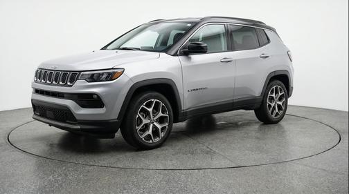 Silver Zynith Metallic Clearcoat 2025 Jeep Compass Limited