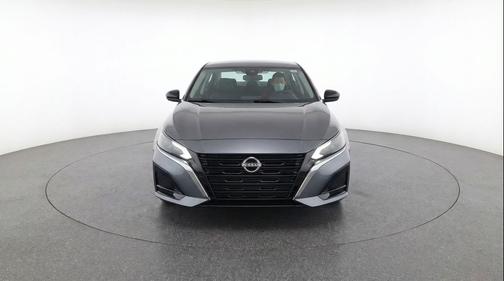 Gun Metallic 2025 Nissan Altima SV FWD
