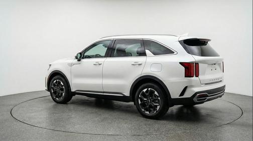 Glacial White Pearl 2024 Kia Sorento S