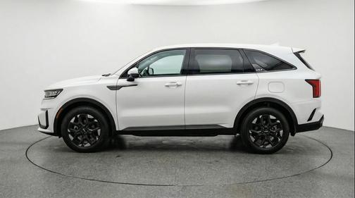Glacial White Pearl 2024 Kia Sorento S