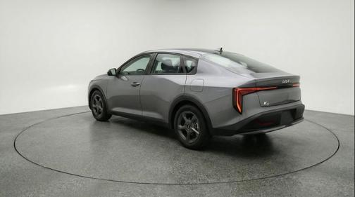 Interstellar Gray 2025 Kia K4 LXS