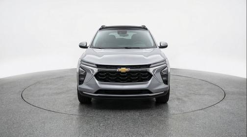 Sterling Gray Metallic 2025 Chevrolet Trax LT