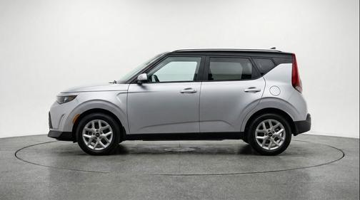 Steel Gray 2025 Kia Soul LX