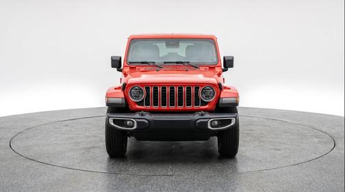 Firecracker Red Clearcoat 2025 Jeep Wrangler 4-Door Sahara 4x4