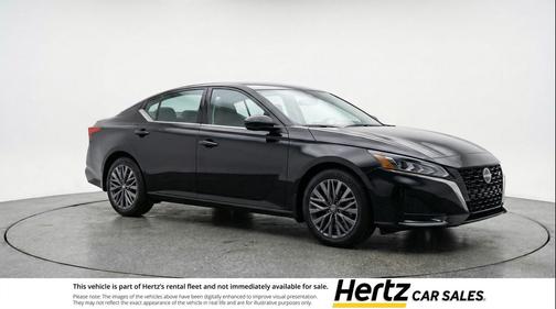 Super Black 2025 Nissan Altima SV FWD