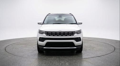 Bright White Clearcoat 2025 Jeep Compass Limited