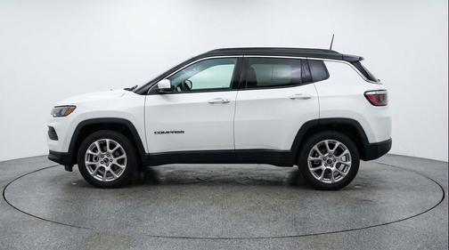 Bright White Clearcoat 2025 Jeep Compass Limited