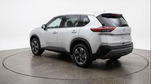 Brilliant Silver Metallic 2025 Nissan Rogue SV