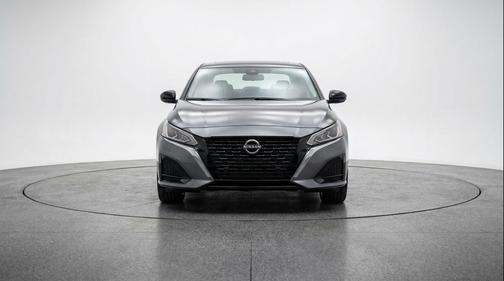 Gun Metallic 2025 Nissan Altima SV FWD