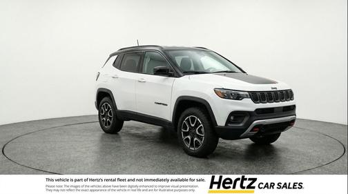 Bright White Clearcoat 2025 Jeep Compass Trailhawk