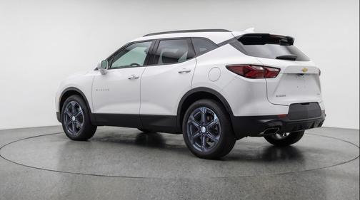 Summit White 2025 Chevrolet Blazer 2LT