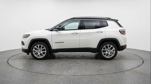 Bright White Clearcoat 2025 Jeep Compass Limited