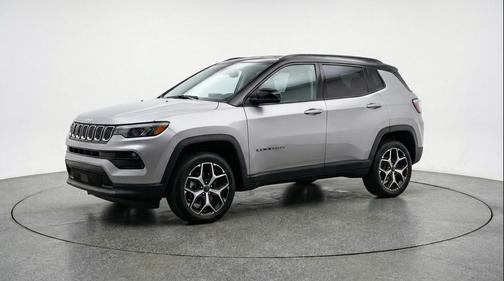 Silver Zynith Metallic Clearcoat 2025 Jeep Compass Limited