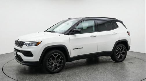 Bright White Clearcoat 2025 Jeep Compass Limited