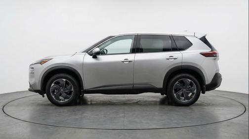 Brilliant Silver Metallic 2025 Nissan Rogue SV