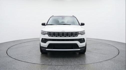 Bright White Clearcoat 2025 Jeep Compass Limited