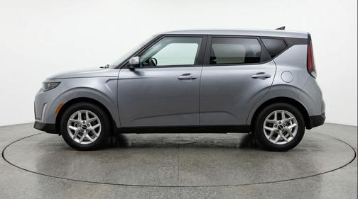 Steel Gray 2025 Kia Soul LX