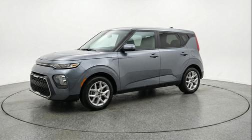 Steel Gray 2025 Kia Soul LX