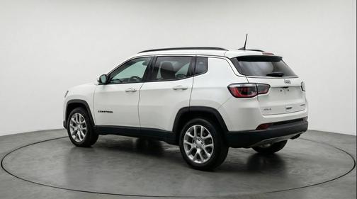 Bright White Clearcoat 2025 Jeep Compass Limited