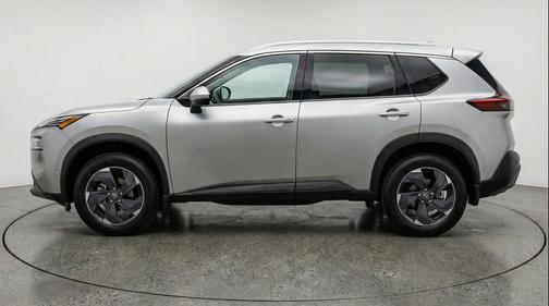 Brilliant Silver Metallic 2025 Nissan Rogue SV