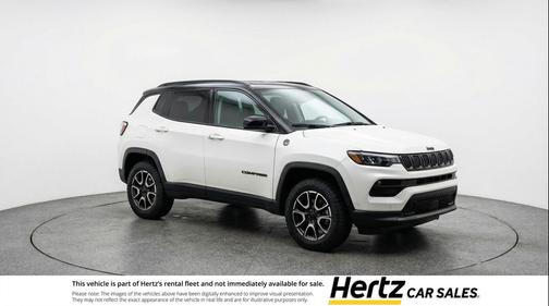 Bright White Clearcoat 2025 Jeep Compass Trailhawk