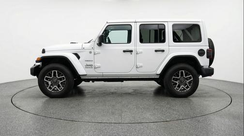 Bright White Clearcoat 2025 Jeep Wrangler 4-Door Sahara 4x4