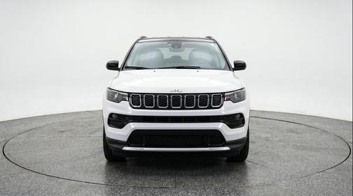 Bright White Clearcoat 2025 Jeep Compass Limited