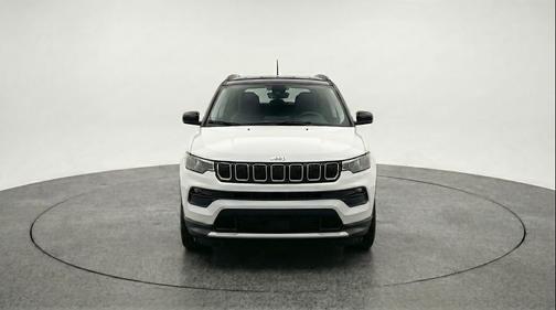 Bright White Clearcoat 2025 Jeep Compass Limited
