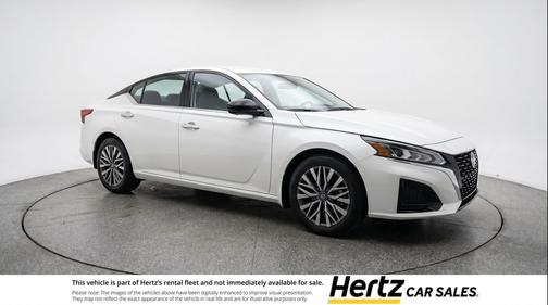 Glacier White 2025 Nissan Altima SV FWD
